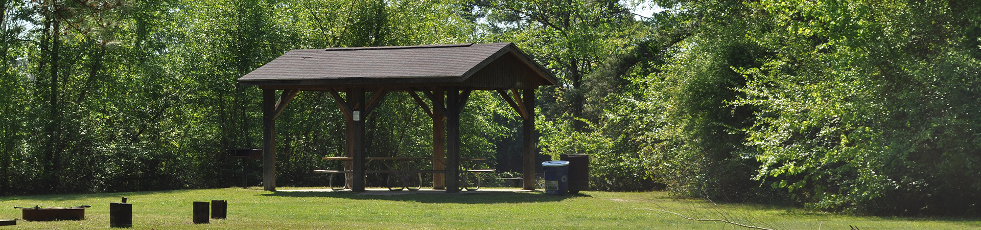 Picnic shelter